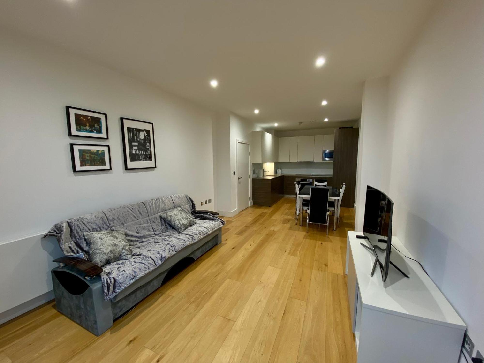 Spacious 2 Bedroom Penthouse Retreat Londres Extérieur photo